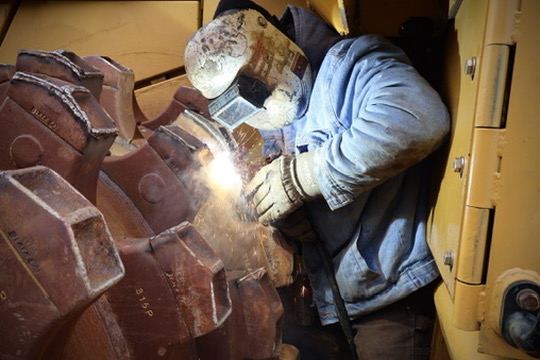 Welding repair on heavy equipment
